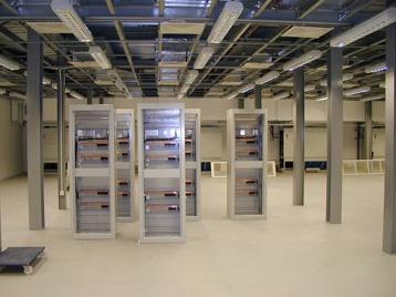 stonlok pvc flooring in server room